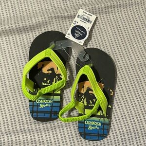 Size 9/10 Oshkosh flip flops